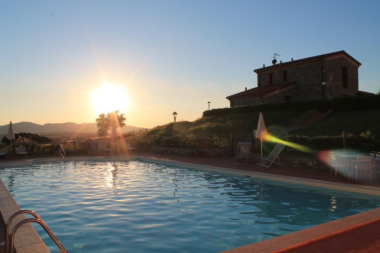 Il Poggio Della Pieve Apartments Санта-Луче Экстерьер фото