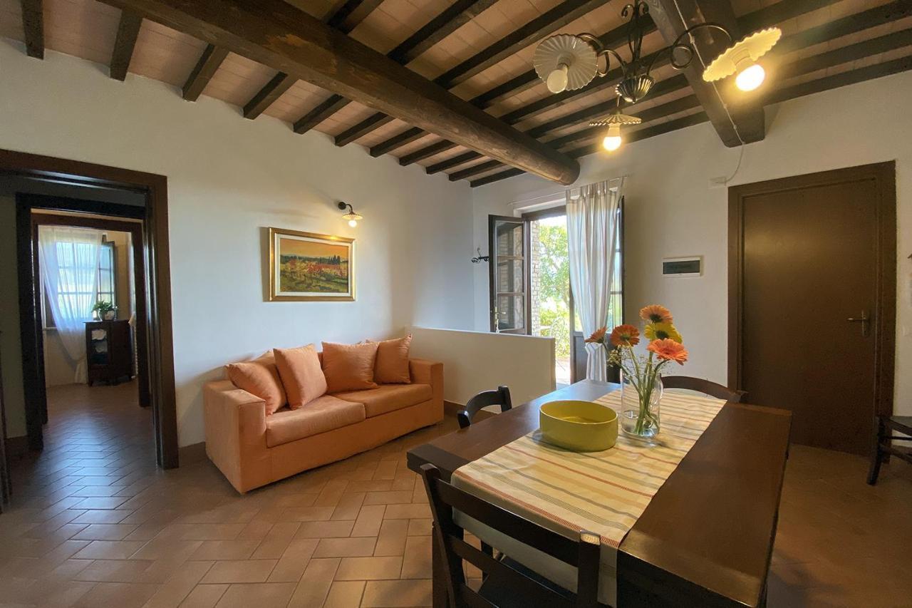 Il Poggio Della Pieve Apartments Санта-Луче Экстерьер фото